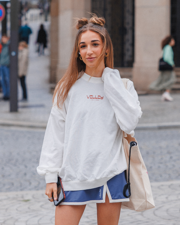 "No puedo, tengo padel" White Crewneck
